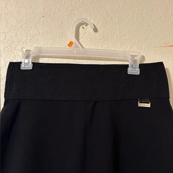 Calvin Klein Pencil Skirt🖤 - Picture 3 of 7